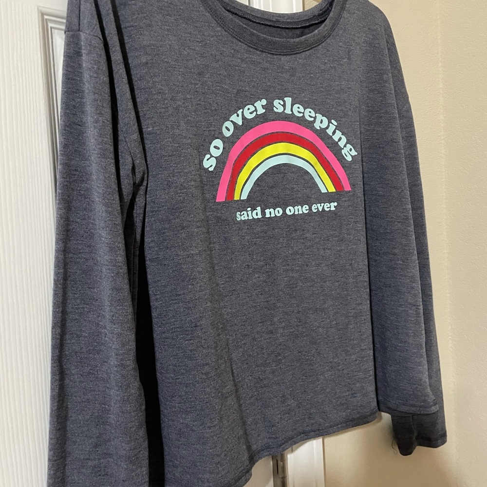 Long sleeve rainbow sleep tee
